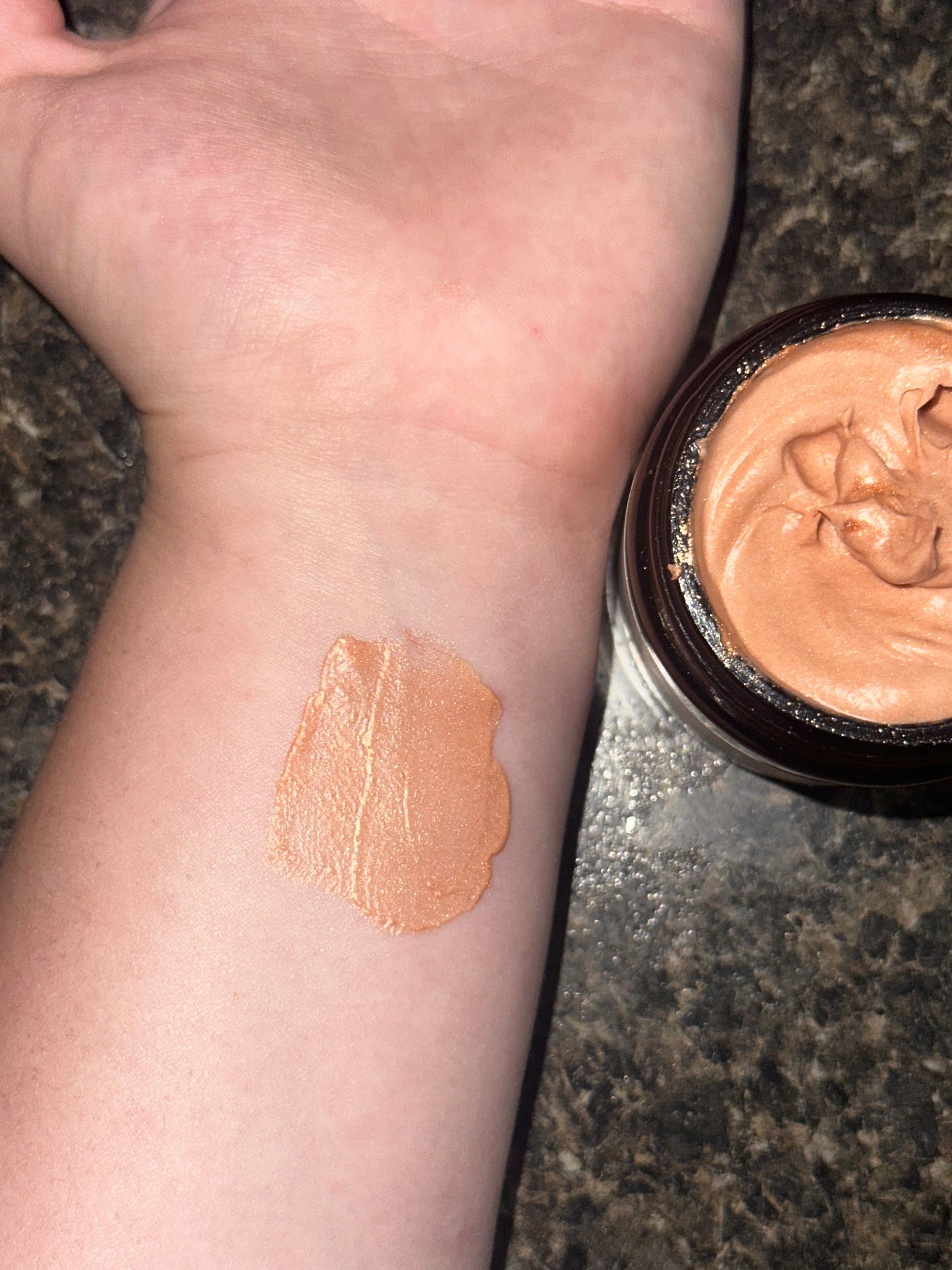 Shimmer Moisturizer (Slight Tint)