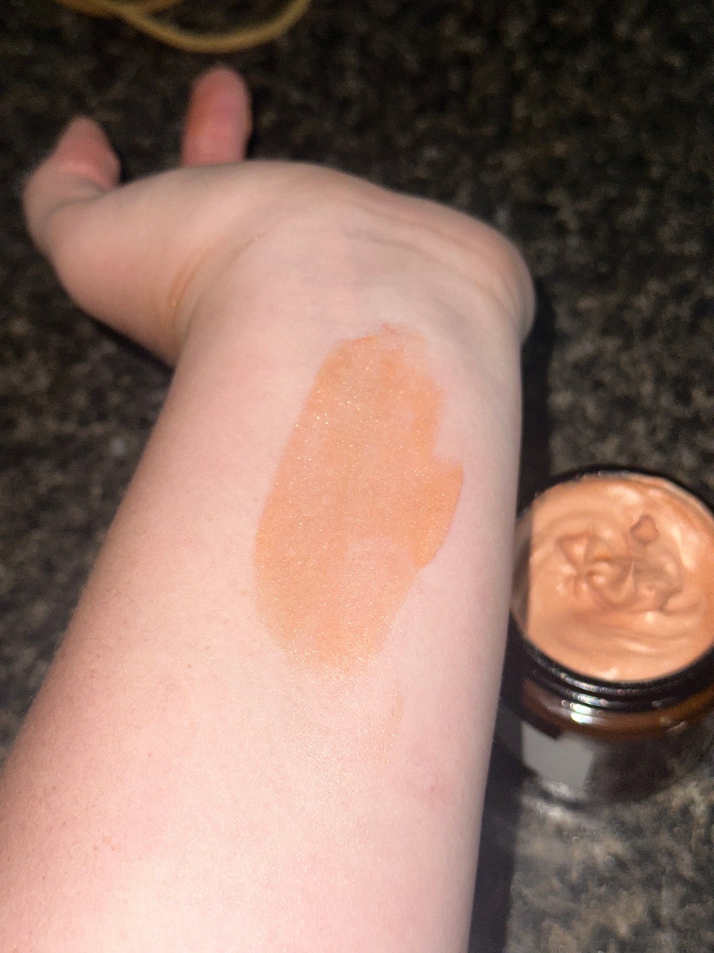 Shimmer Moisturizer (Slight Tint)